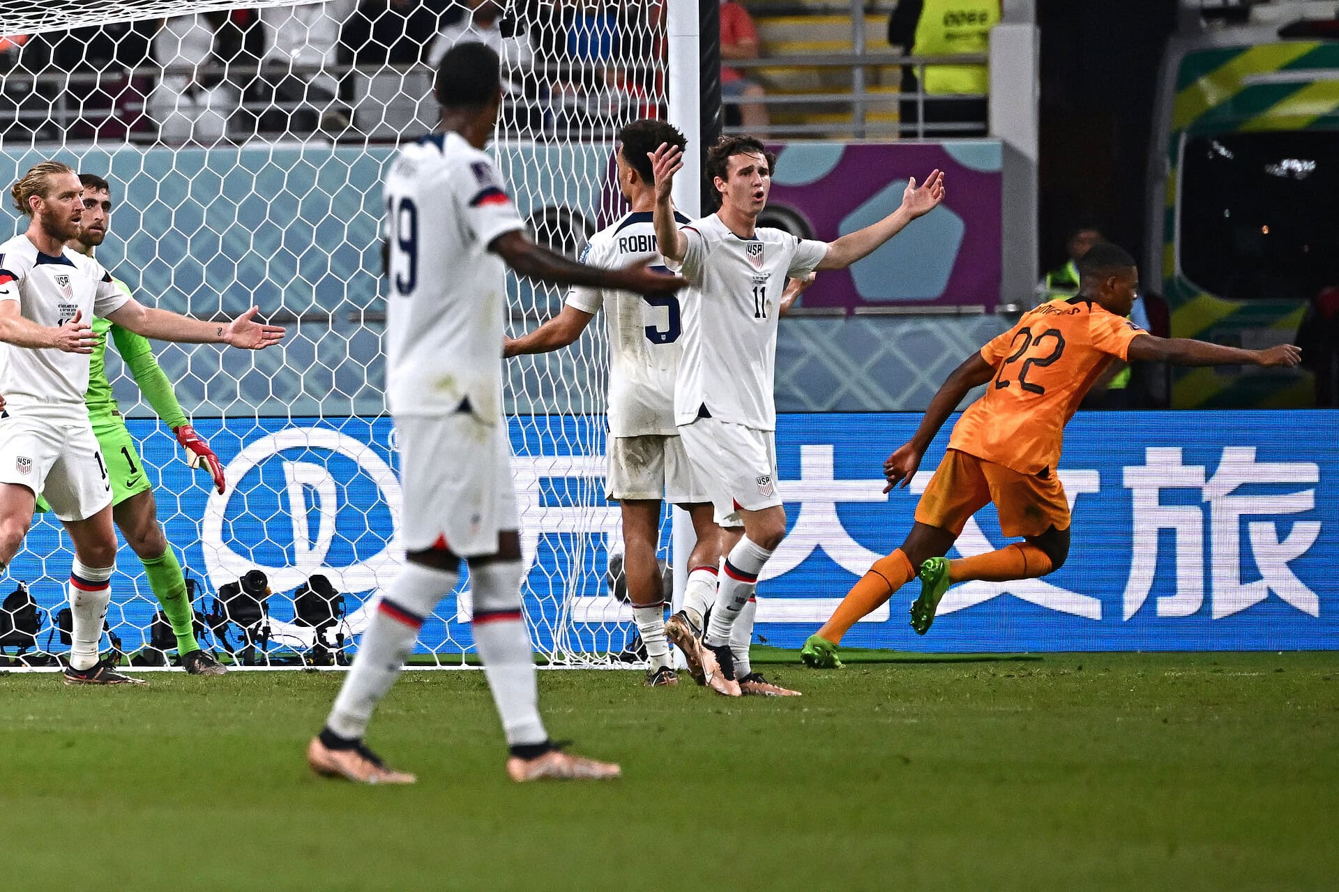 FBL-WC-2022-MATCH49-NED-USA